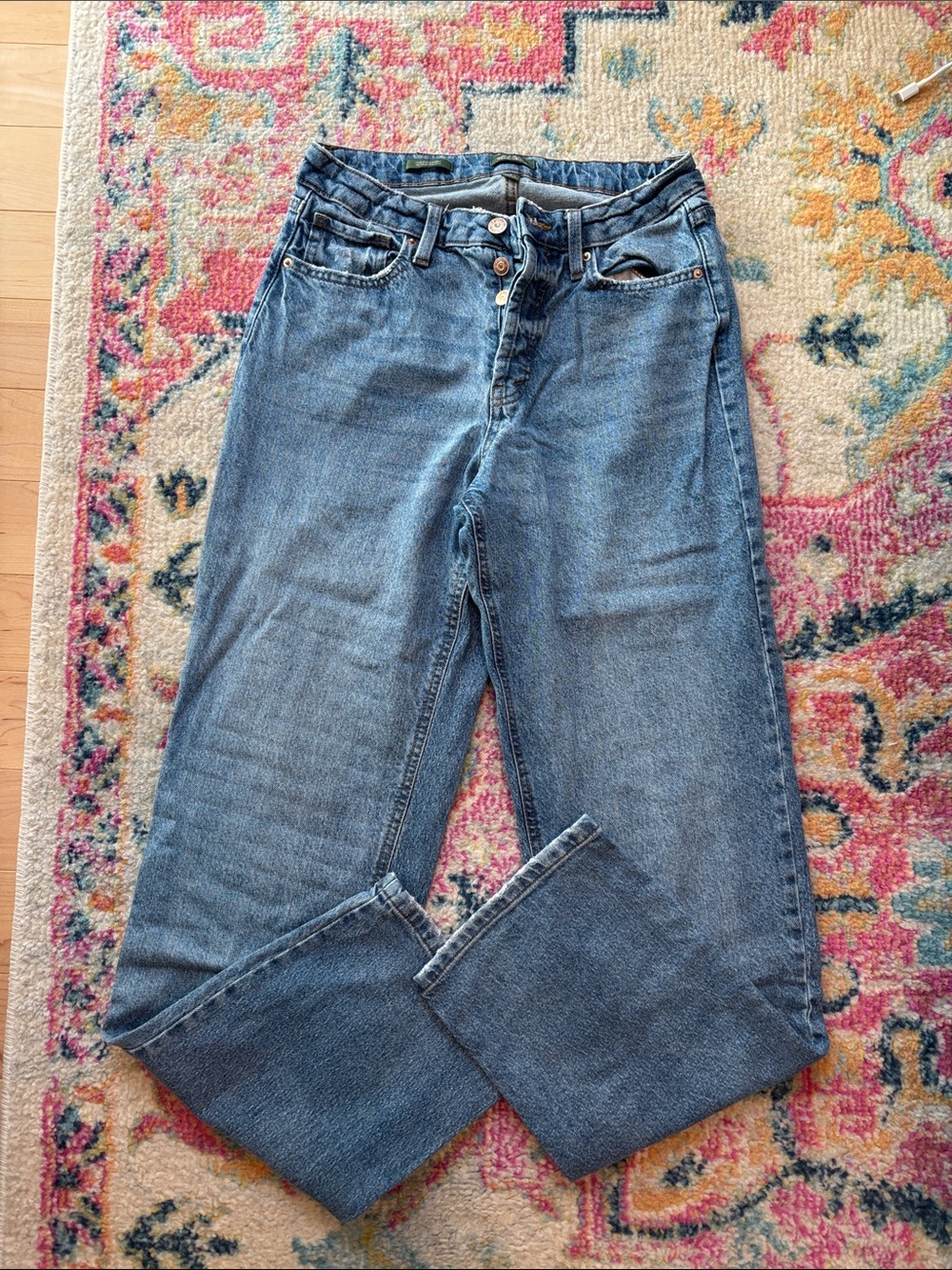 Wild Fable Women’s High Rise Straight Blue Jeans